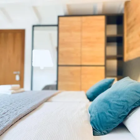 Fazana City Rooms With Free Parking Exterior photo