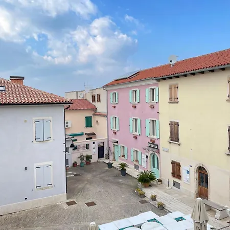 Fazana City Rooms With Free Parking Exterior photo
