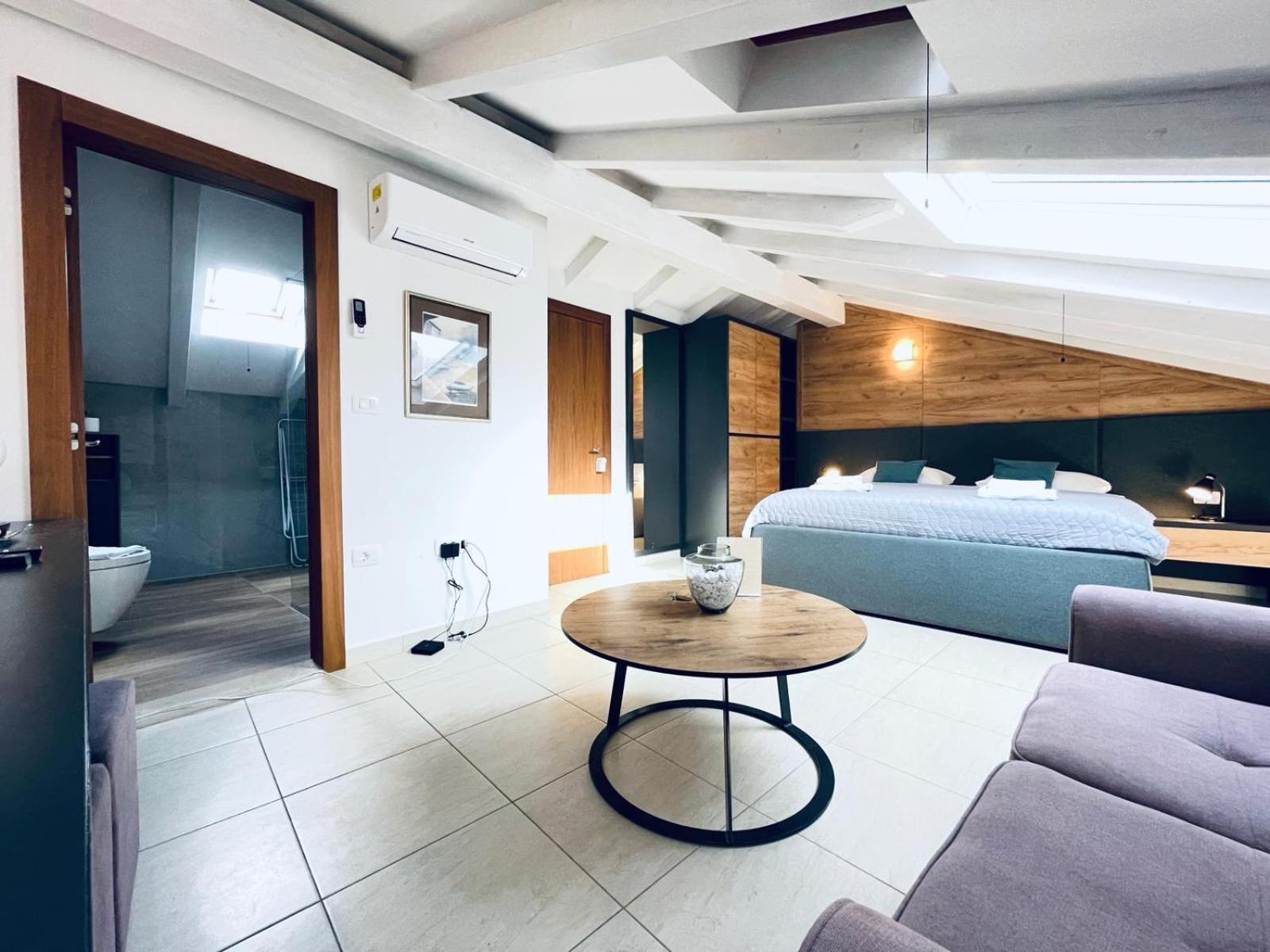 With Free Parking Apartment Fazana